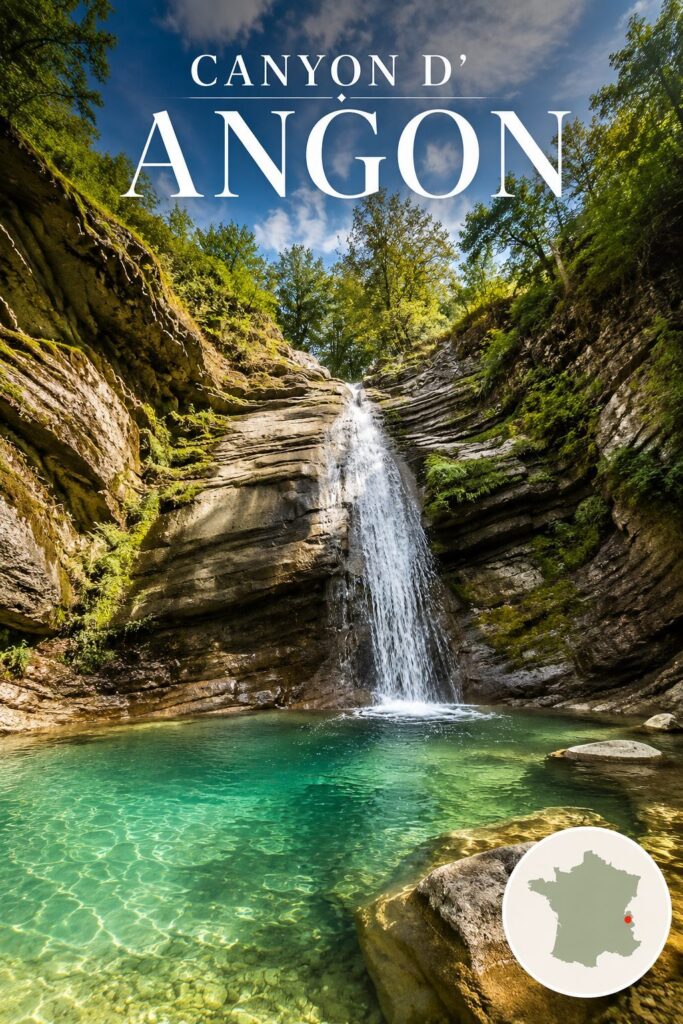 Le canyon d'Angon, à quelques kilomètres du lac d'Annecy : une cascade monumentale qui débouche sur une vasque turquoise, avec une vue panoramique sur le lac en point final.